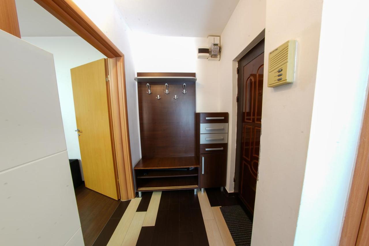 Sun Plaza Oasis With Self Check In And Fast Wifi Appartement Boekarest Buitenkant foto