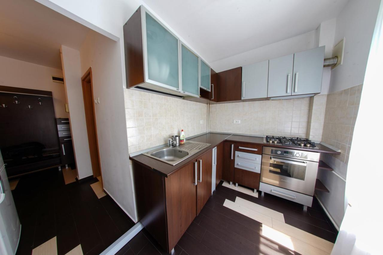 Sun Plaza Oasis With Self Check In And Fast Wifi Appartement Boekarest Buitenkant foto